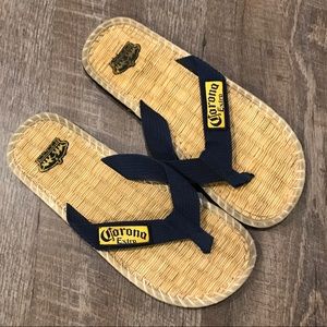 EUC men’s size Large corona flip flops